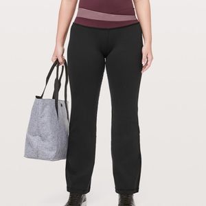 Size 6 Brand New Lululemon Astro Pant 32”